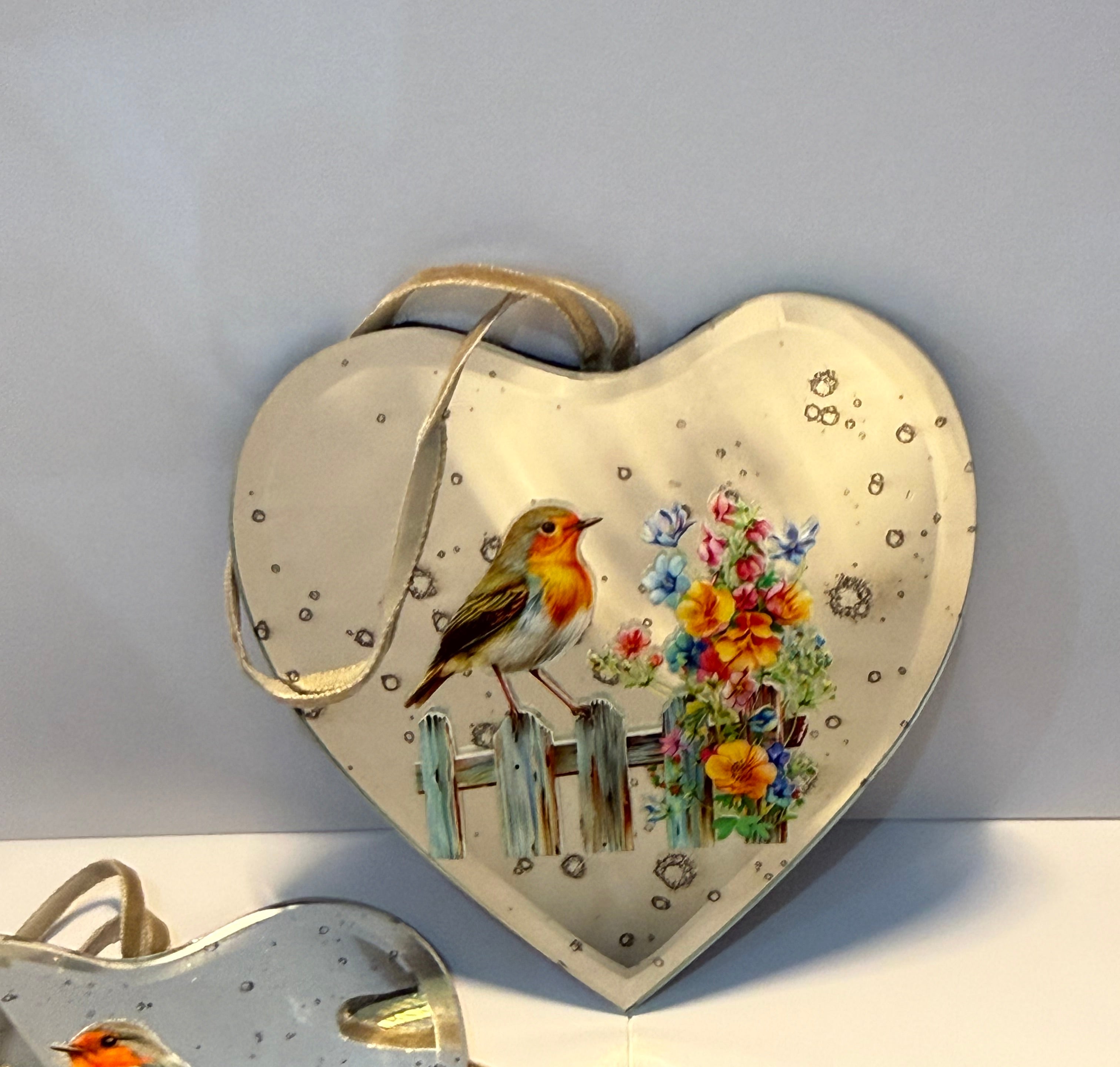 Robin Vintage Mirror Heart