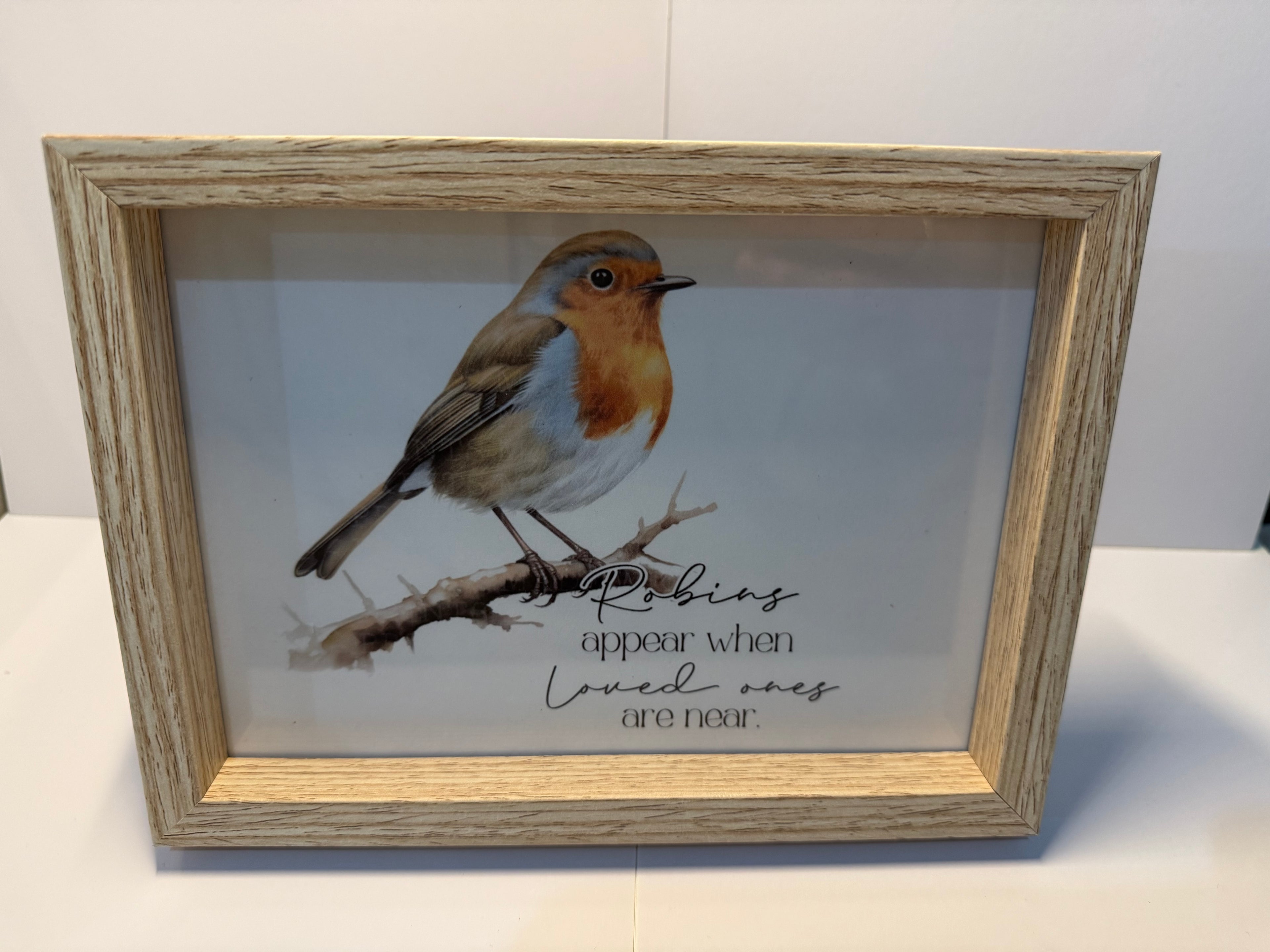 Light Oak Robin Framed Picture