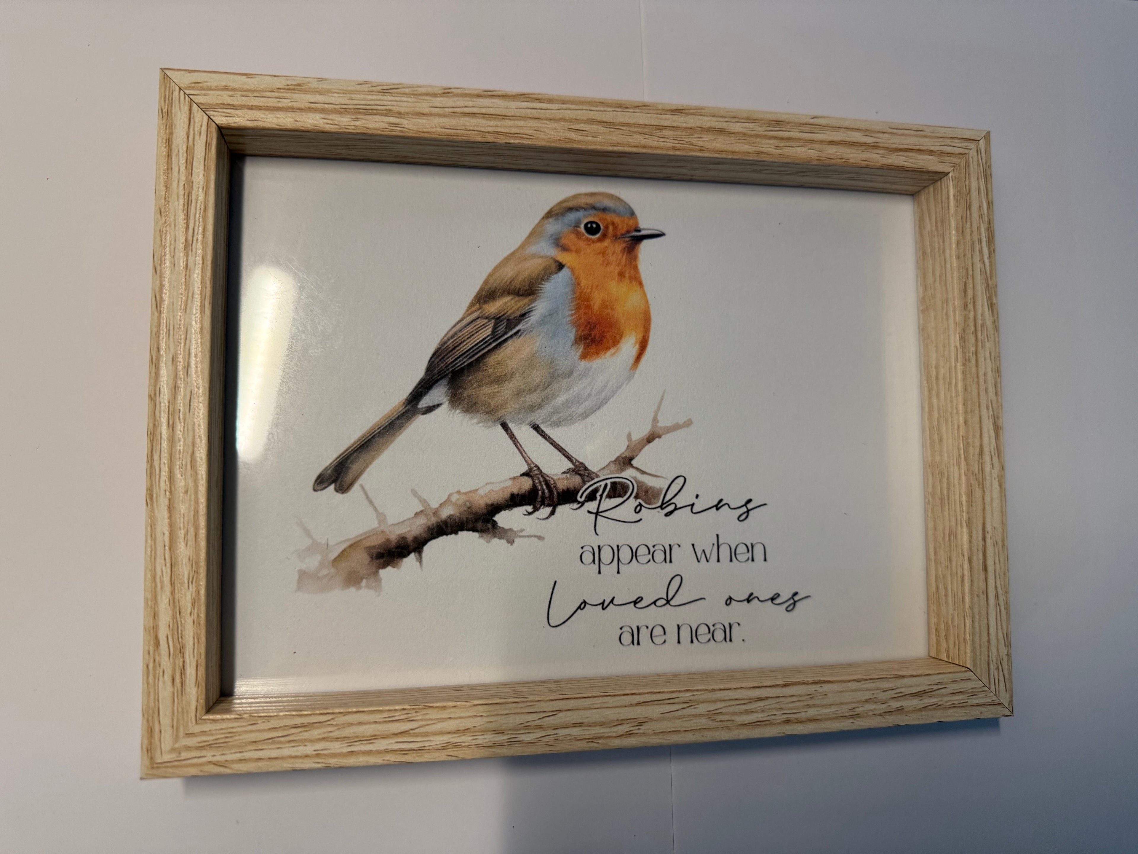 Light Oak Robin Framed Picture