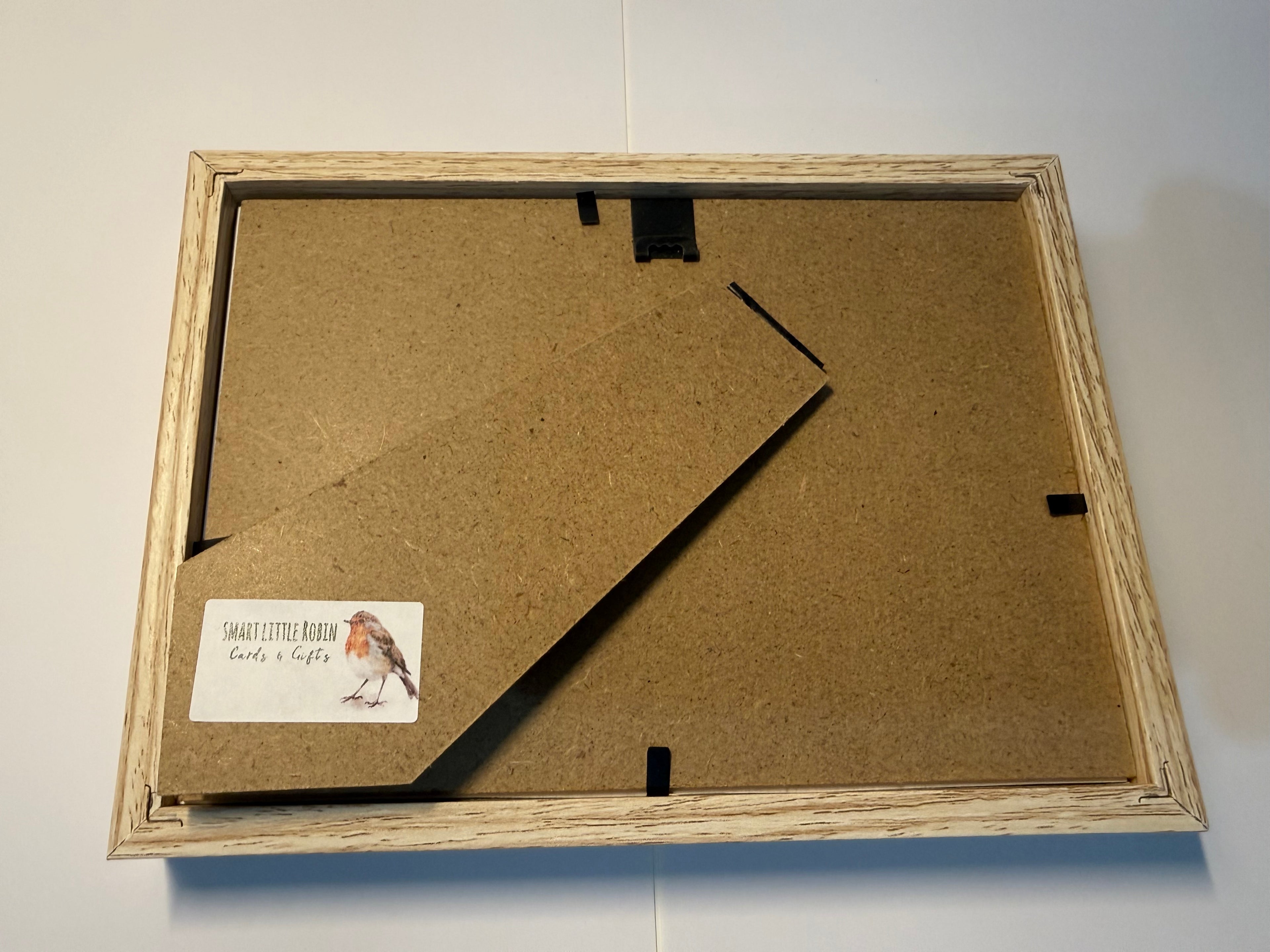 Light Oak Robin Framed Picture