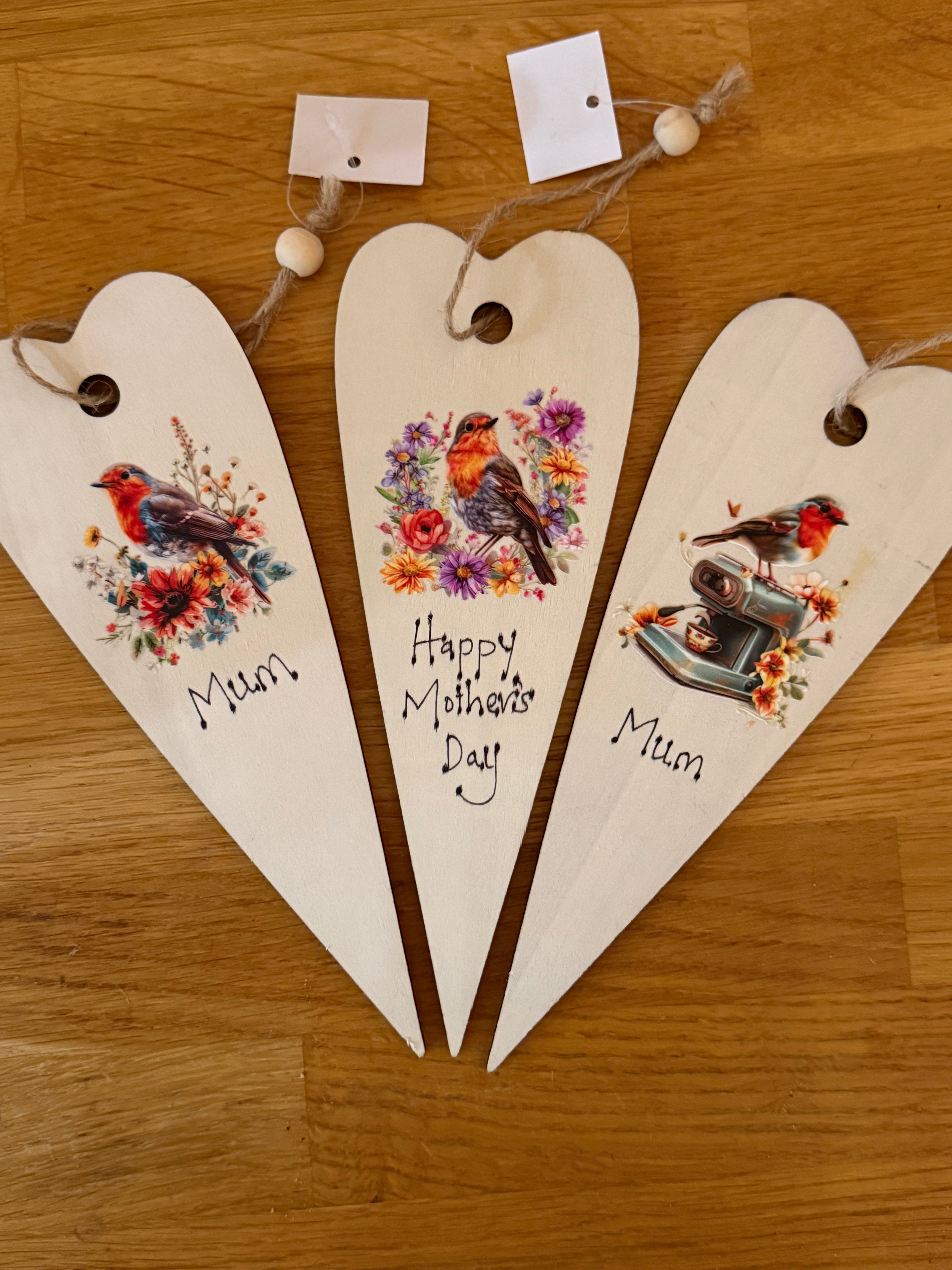 Long Hanging Heart Sign