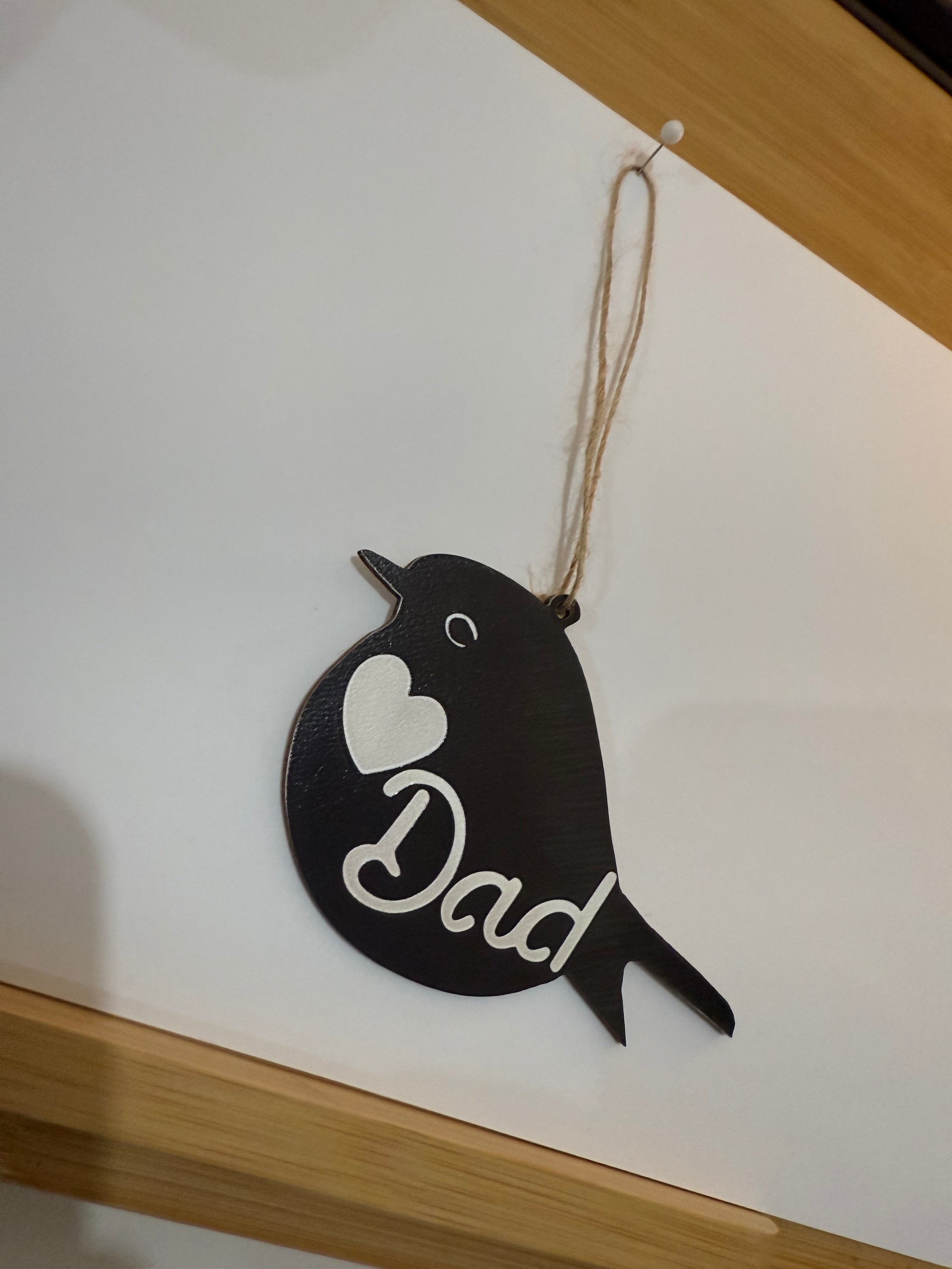 ‘Dad’ Wooden Robin