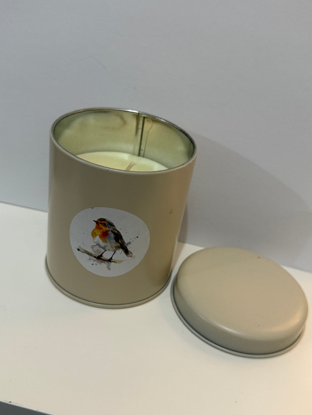 Robin Tin Candle