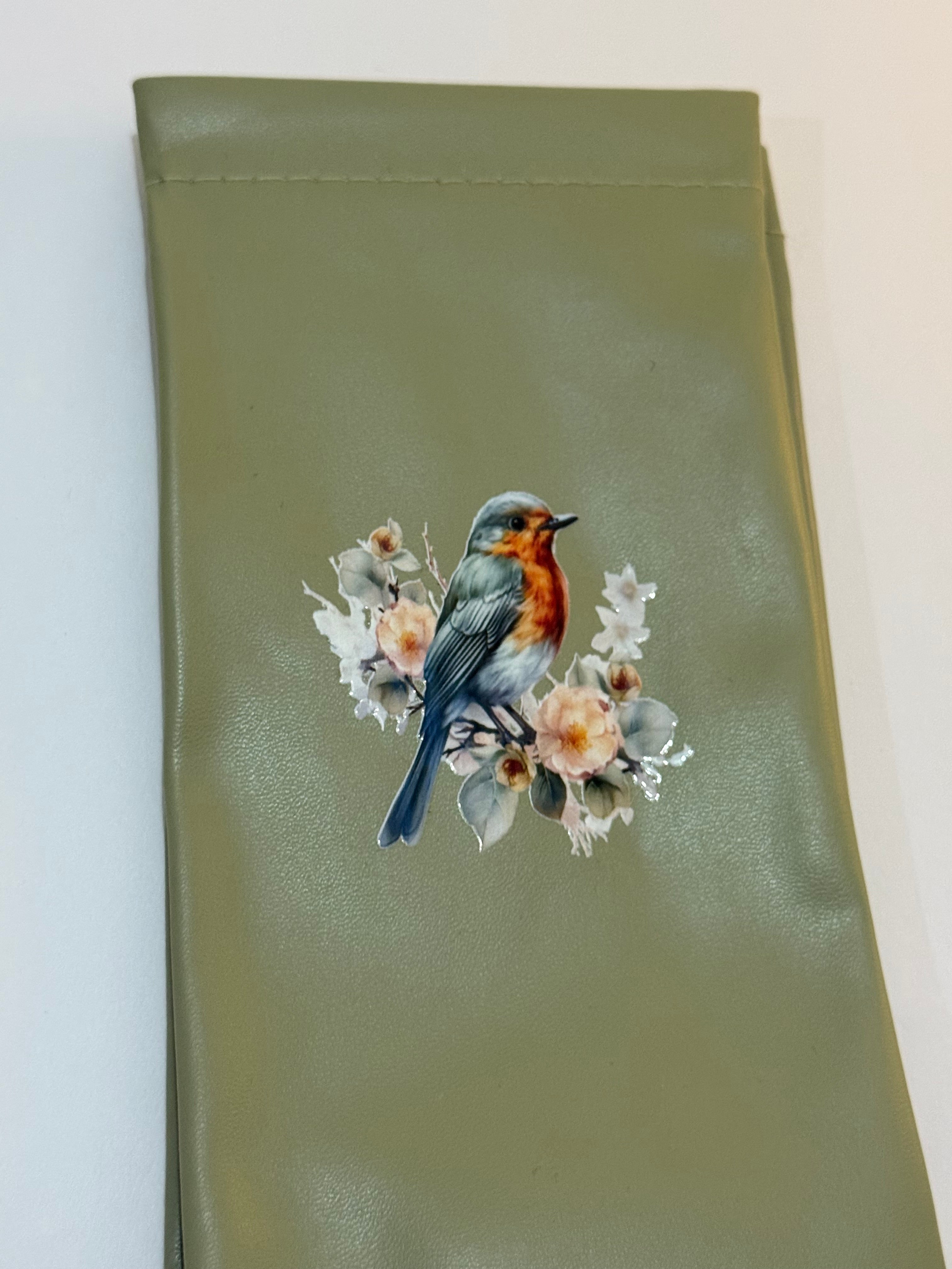 Robin Glasses Case