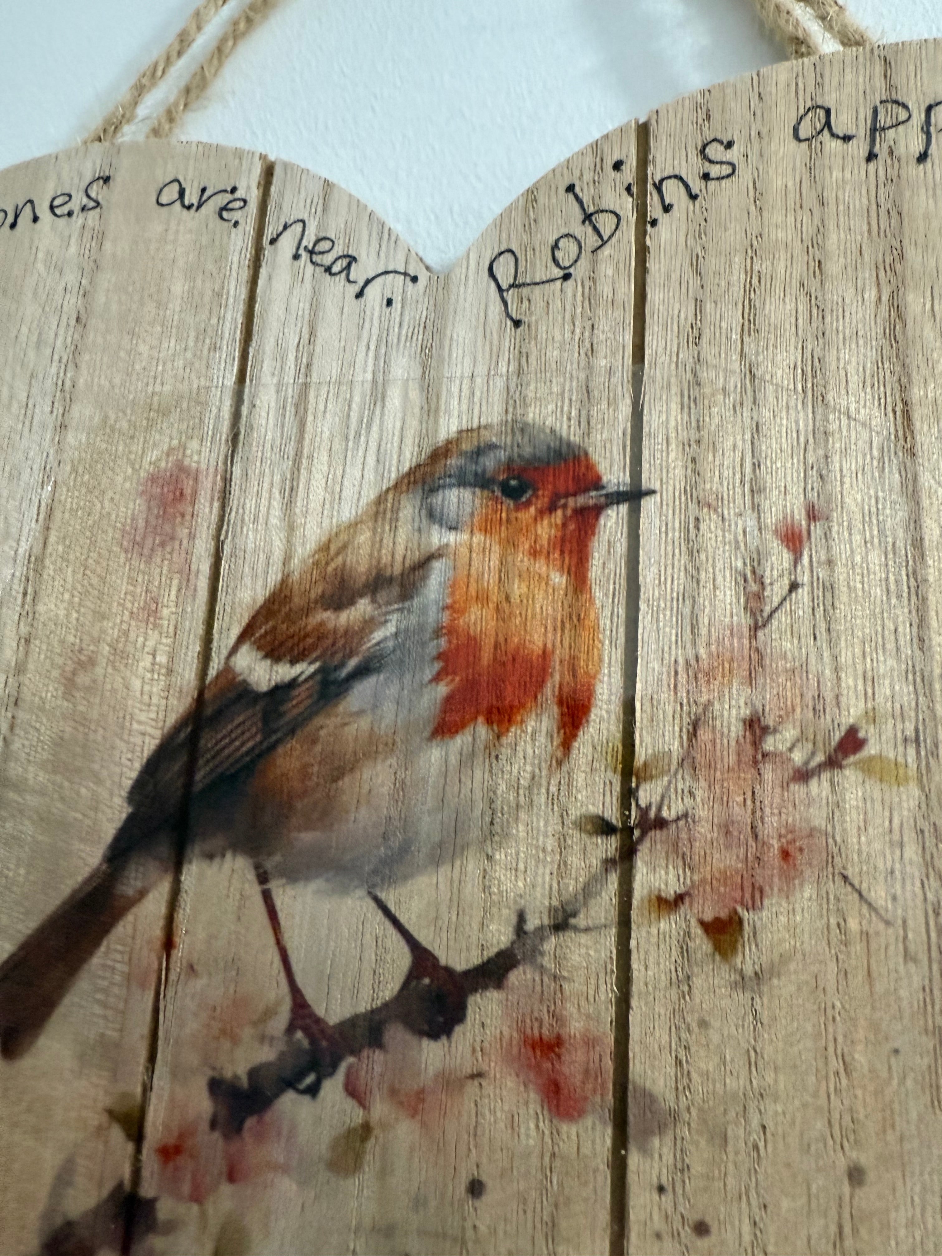 Large Robin Hanging Heart